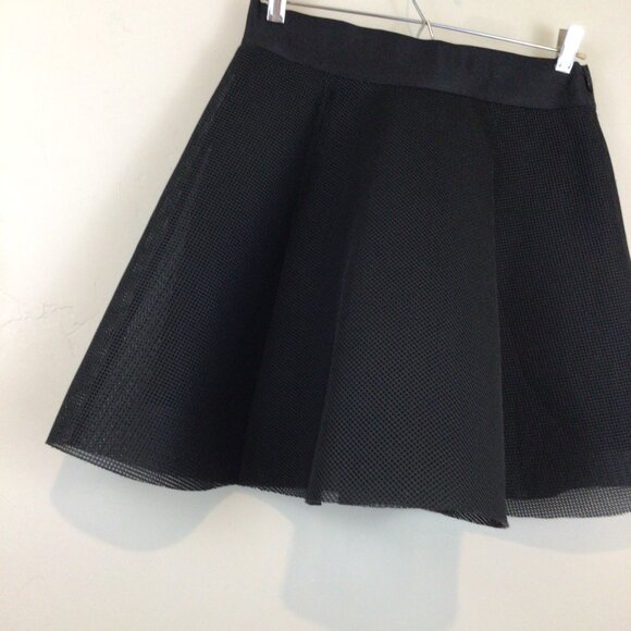 Express Black Mesh Outer Layer Poofy Party Skirt - Picture 2 of 5